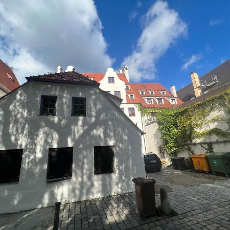 Liboria I Als Gruppe Im Denkmal Augsburgs Apartment Bagian luar foto