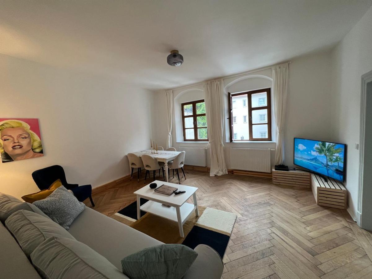 Liboria I Als Gruppe Im Denkmal Augsburgs Apartment Bagian luar foto