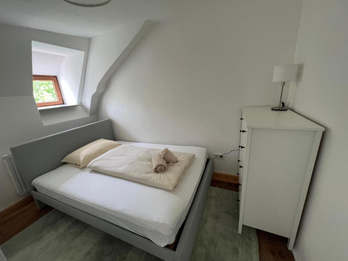 Liboria I Als Gruppe Im Denkmal Augsburgs Apartment Bagian luar foto